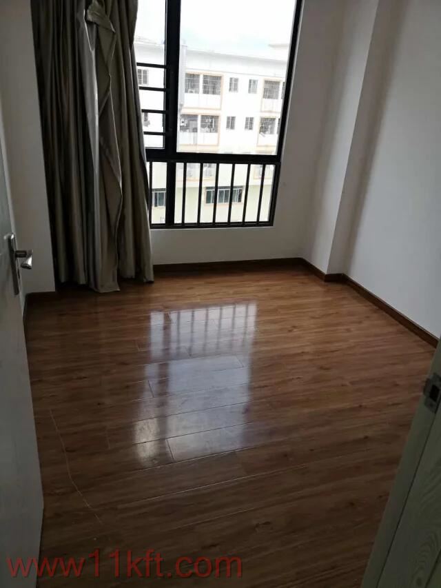 观澜在卖小产权房